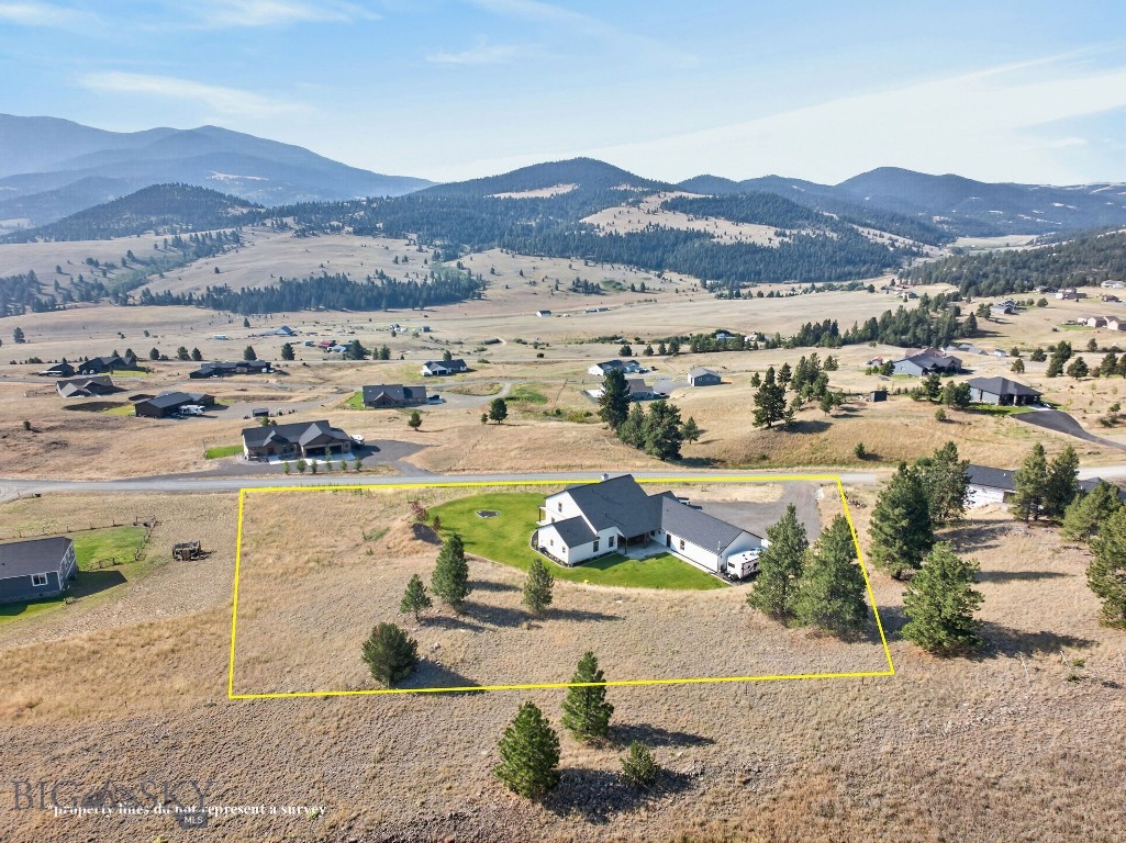 25 Sentinel Trail Property Photo 3