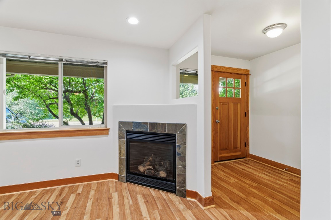 156 N Hanley A Property Photo 5