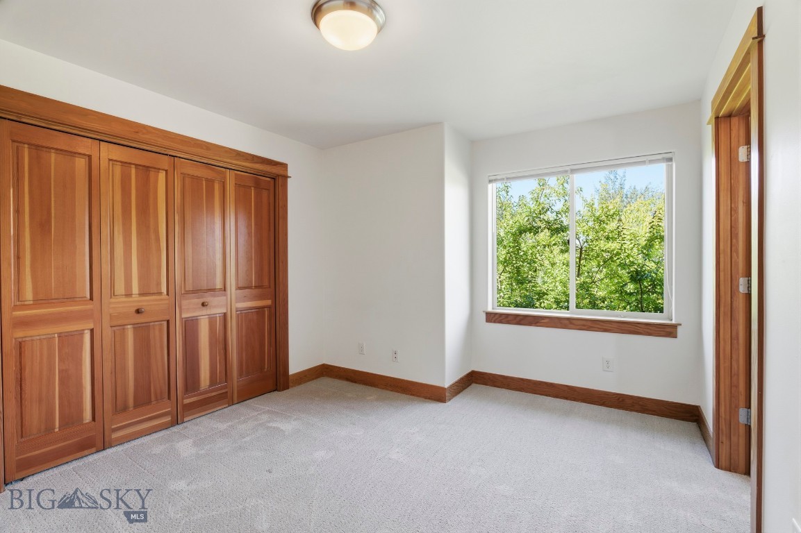 156 N Hanley A Property Photo 36