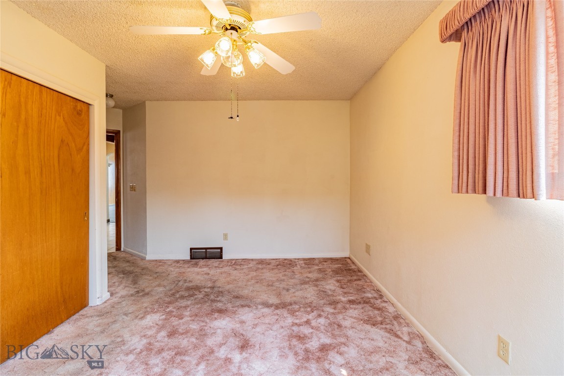 927 N Excelsior Property Photo 22