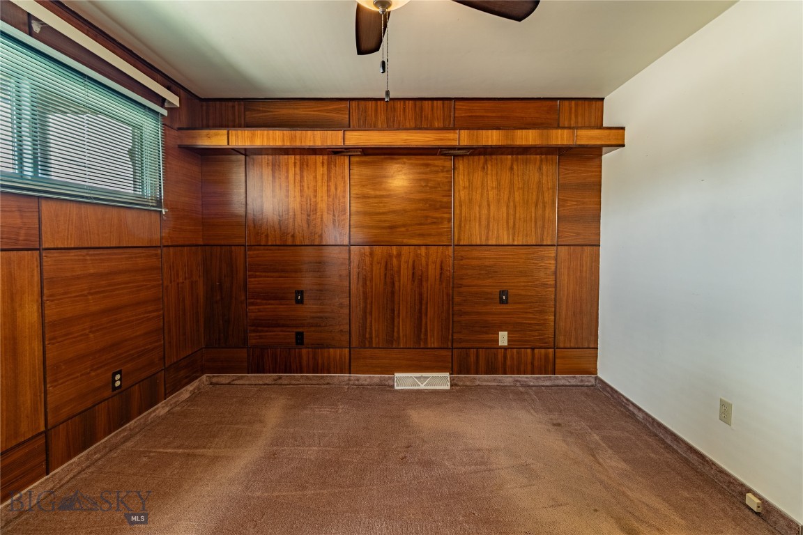 927 N Excelsior Property Photo 31