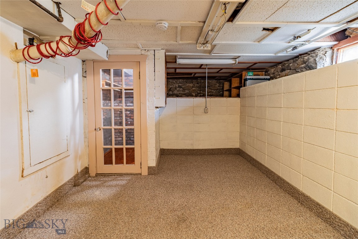 927 N Excelsior Property Photo 38