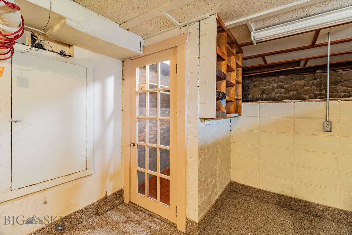 927 N Excelsior Property Photo 41