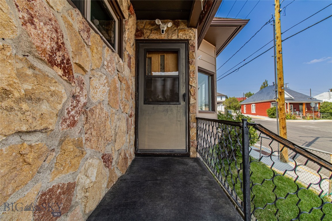 927 N Excelsior Property Photo 45