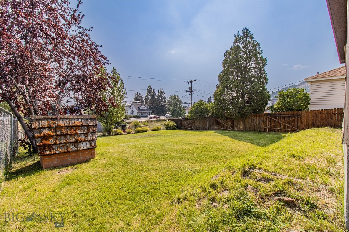 927 N Excelsior Property Photo 50