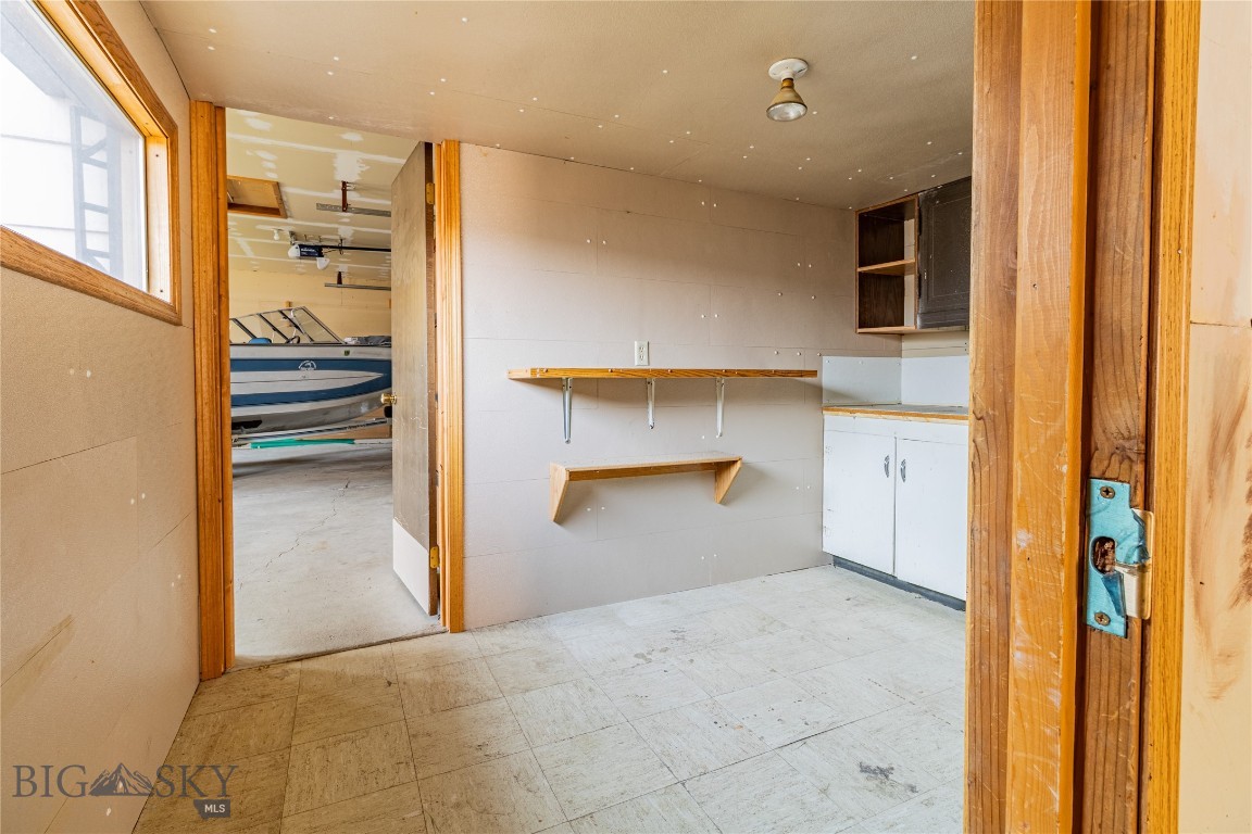 927 N Excelsior Property Photo 61