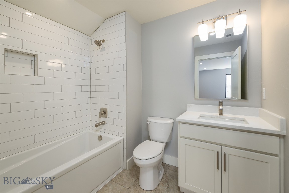 1117 Falcon Ridge Boulevard Property Photo 28