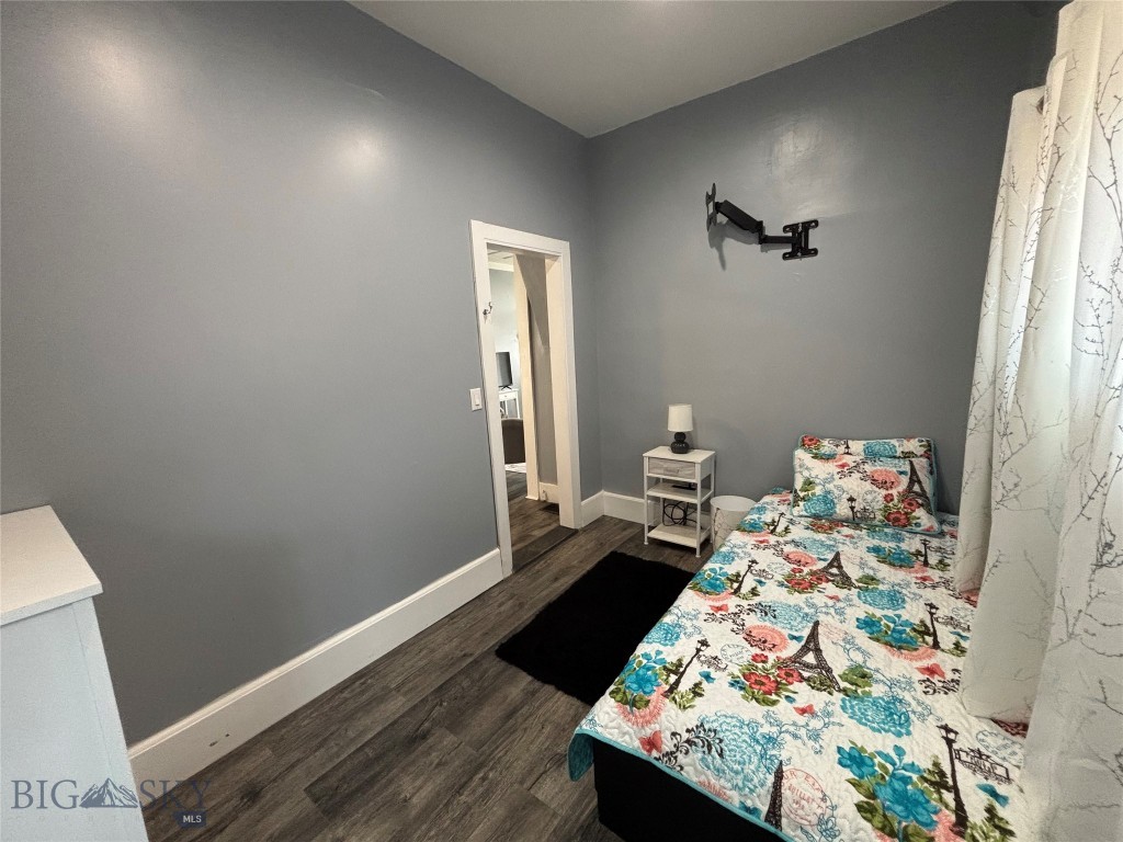 511 W Quartz Street Property Photo 12