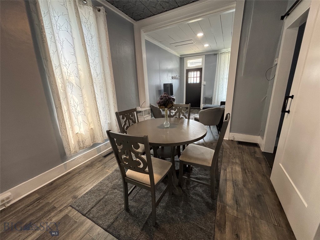 511 W Quartz Street Property Photo 18