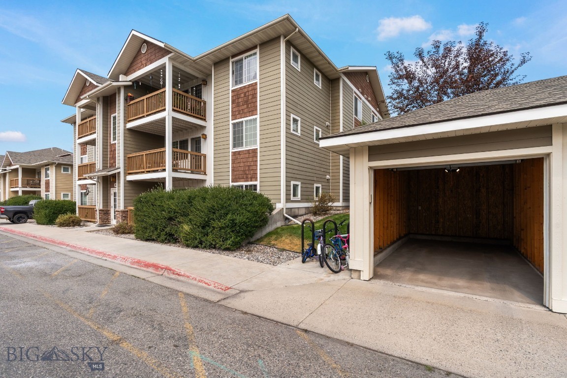 2220 Baxter Lane 4C