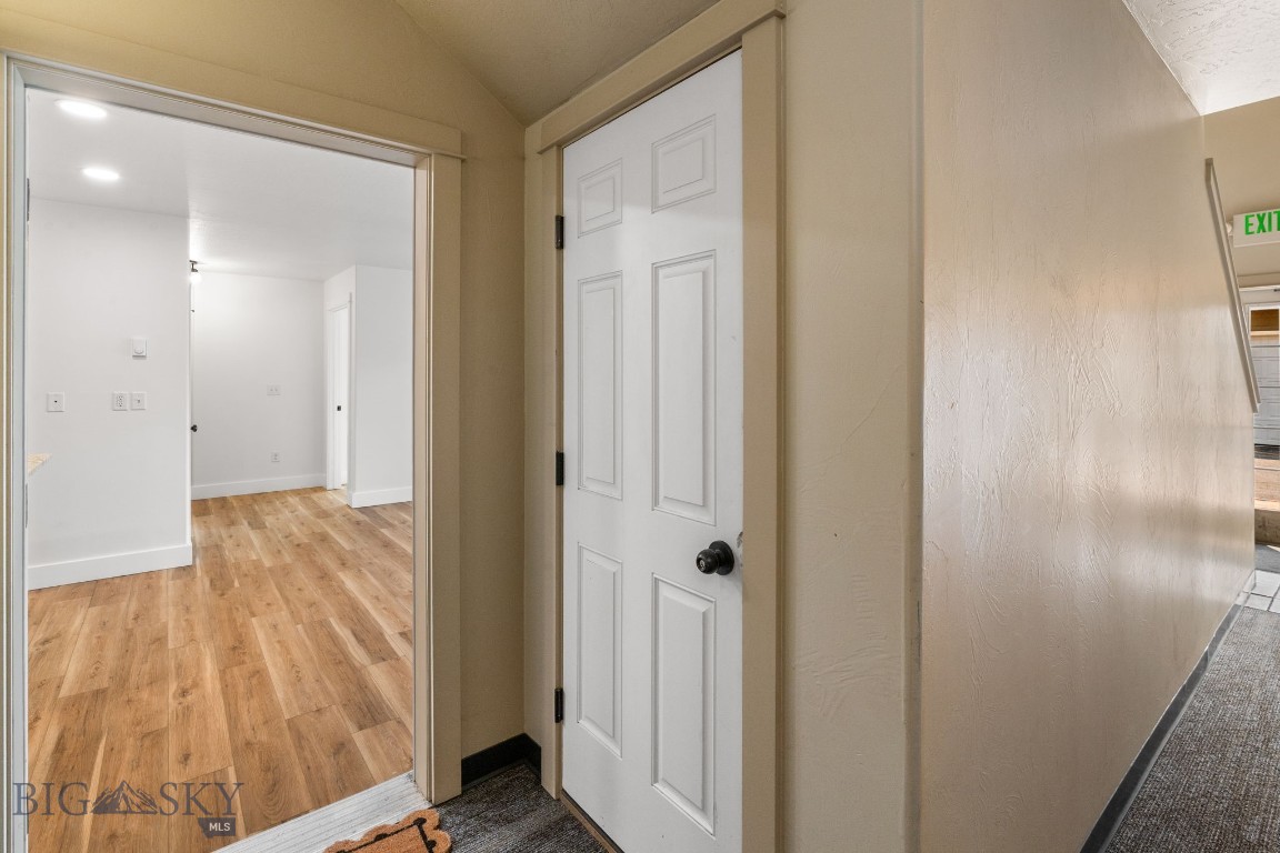 2220 Baxter Lane 4c Property Photo 33