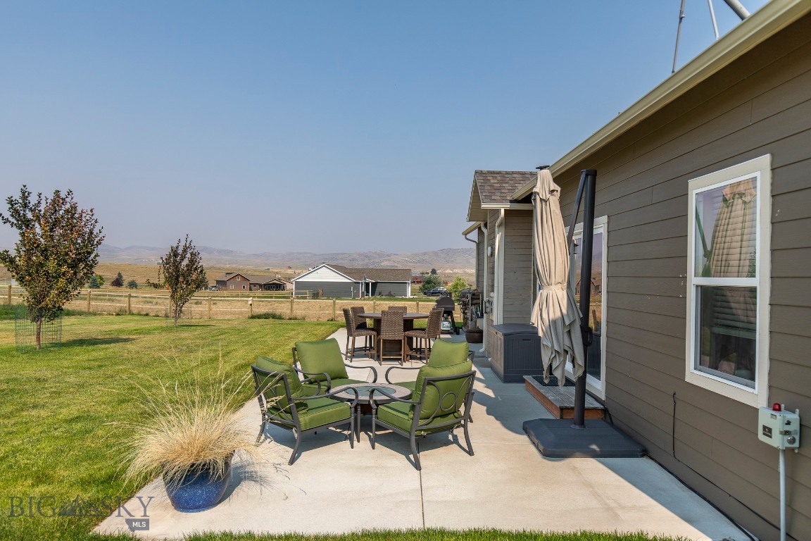 14 Sharptail Place Property Photo 40