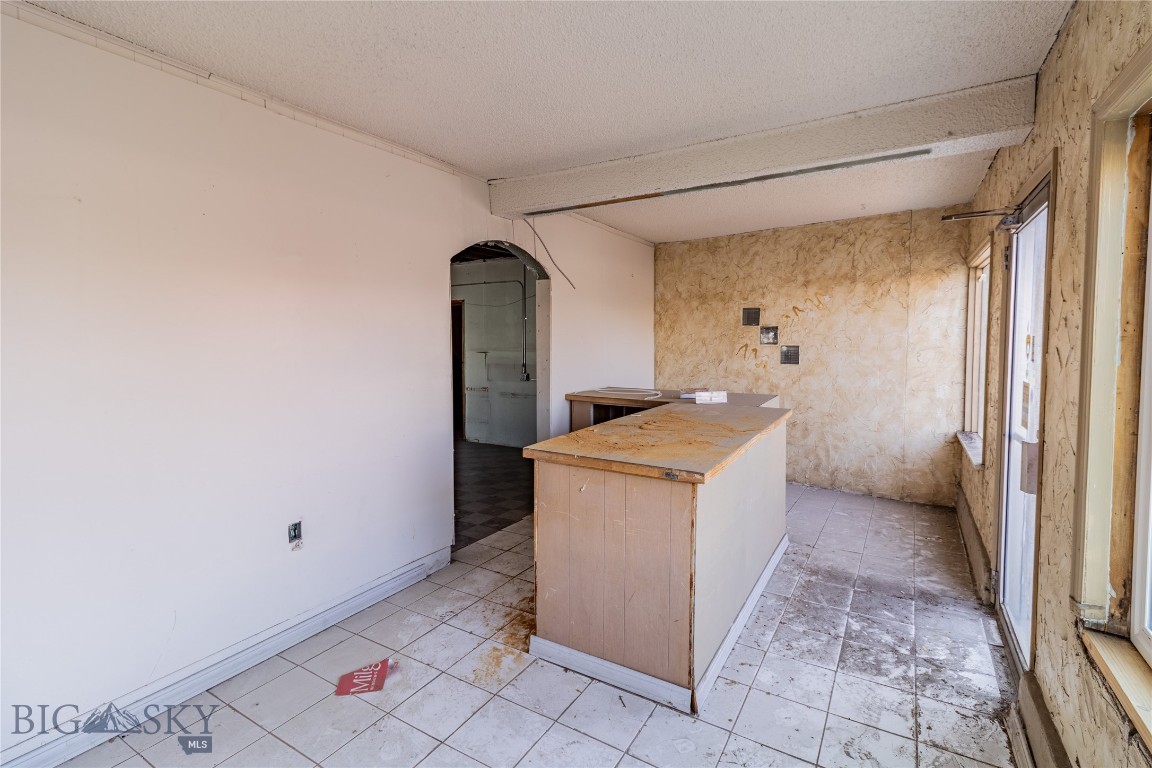 1850 Harrison Avenue Property Photo 8