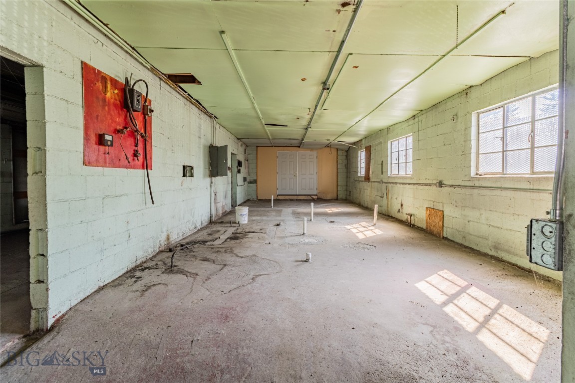 1850 Harrison Avenue Property Photo 14