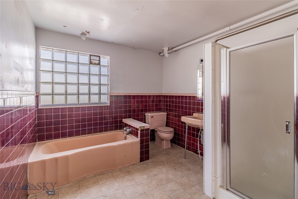 1850 Harrison Avenue Property Photo 30
