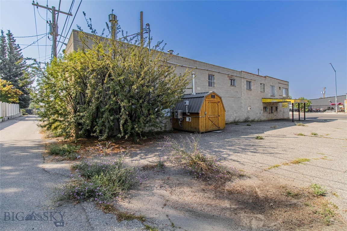 1850 Harrison Avenue Property Photo 52