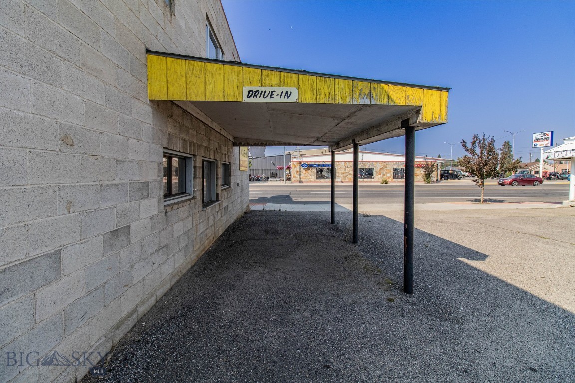 1850 Harrison Avenue Property Photo 54