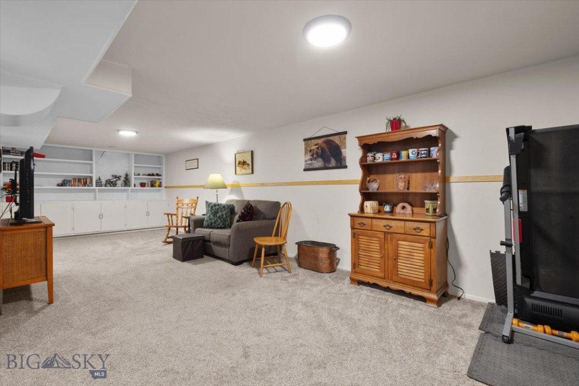 1722 Cheryl Street Property Photo 17
