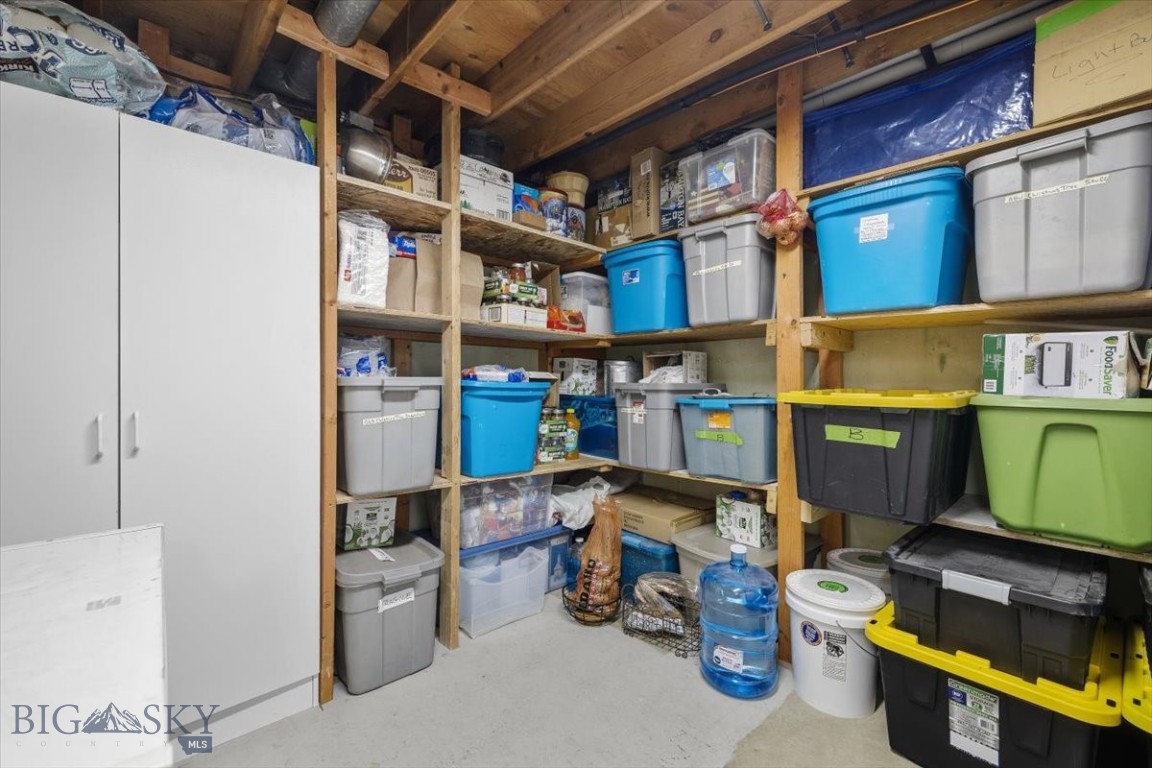 1722 Cheryl Street Property Photo 23