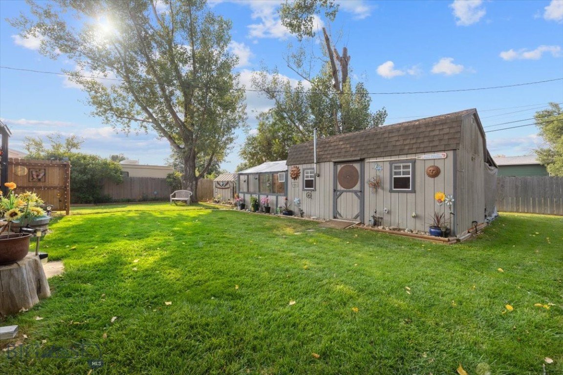 1722 Cheryl Street Property Photo 28