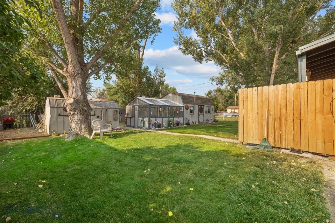 1722 Cheryl Street Property Photo 33