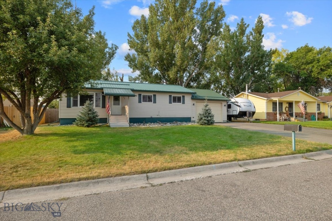 1722 Cheryl Street Property Photo 36