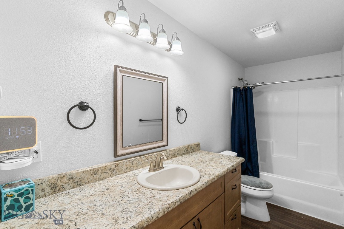 255 Johnson Avenue Property Photo 11