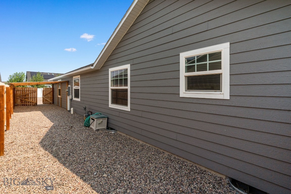 255 Johnson Avenue Property Photo 19