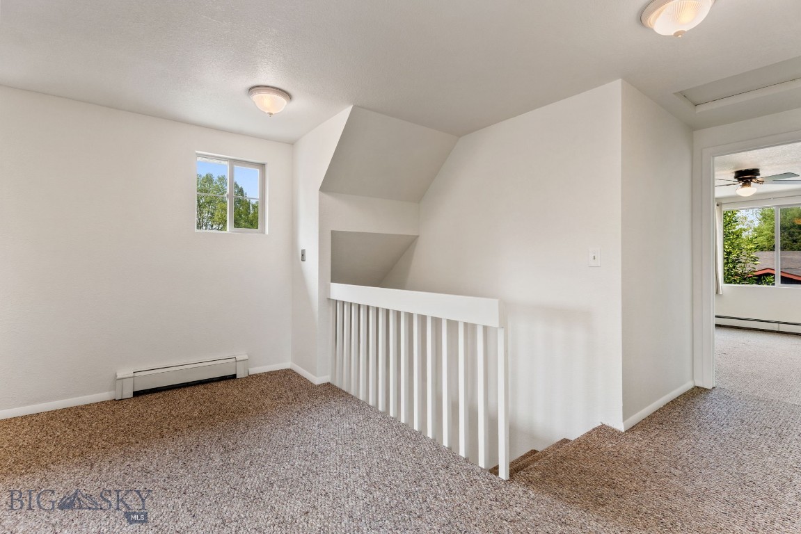 312 N 22nd Avenue Property Photo 17