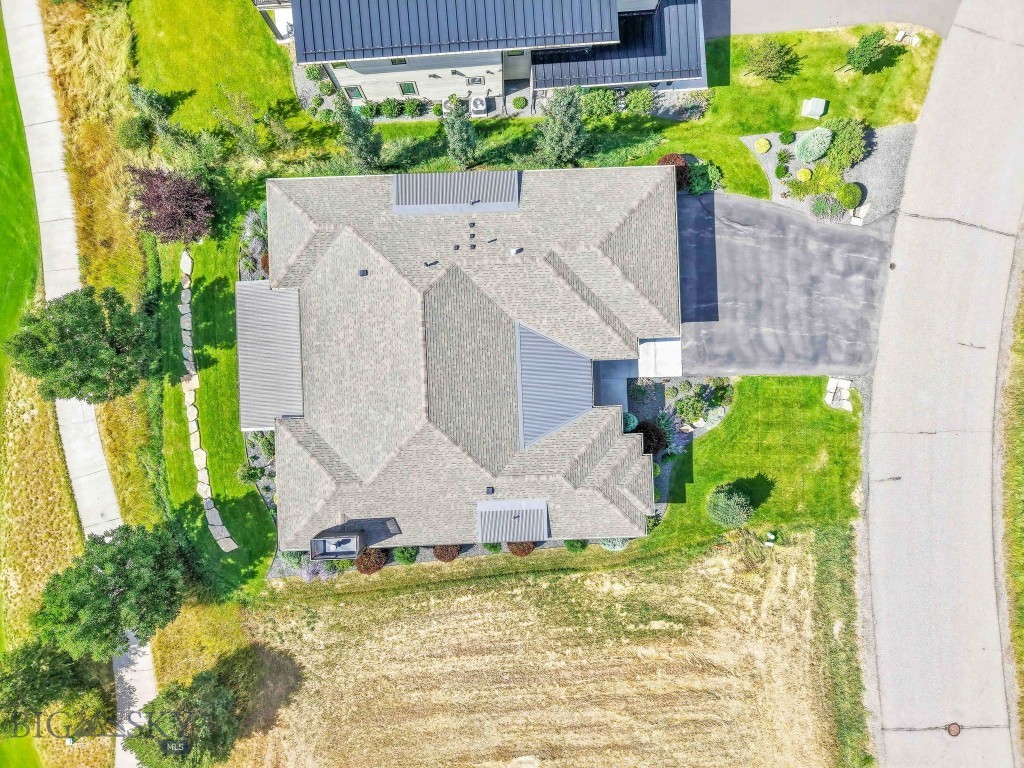 75 Balmoral Trail Property Photo 66