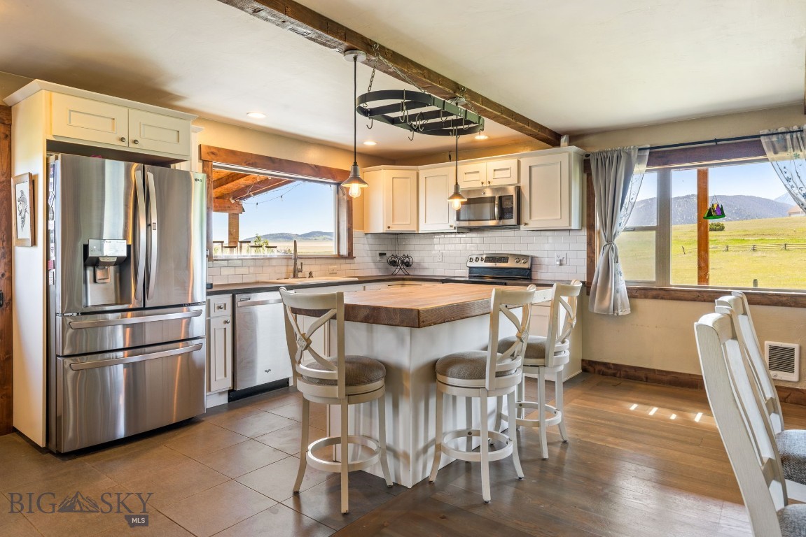 30 Wineglass Loop N Property Photo 26