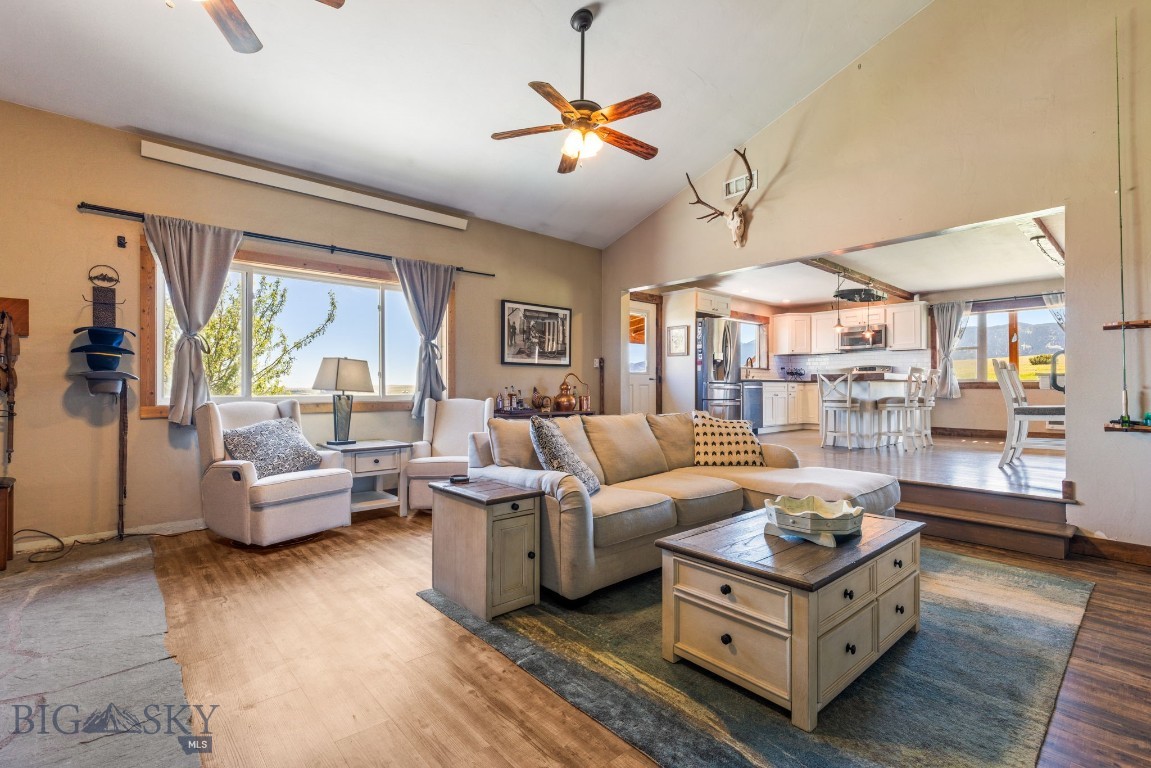 30 Wineglass Loop N Property Photo 30