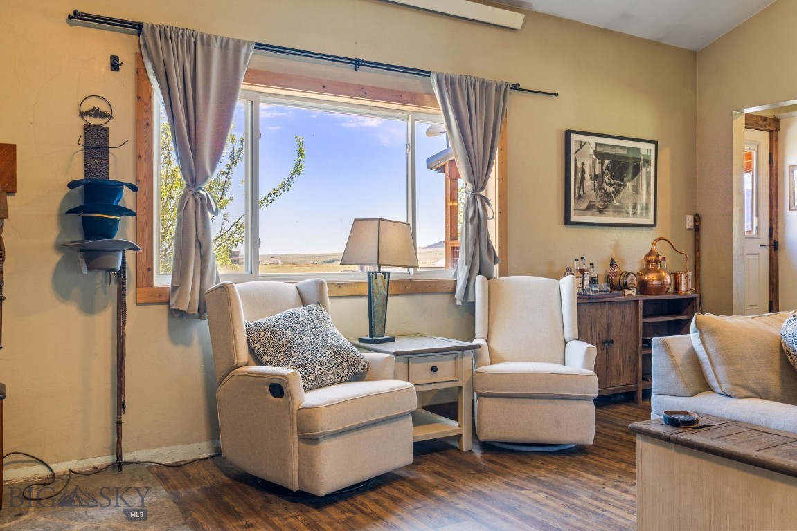 30 Wineglass Loop N Property Photo 32