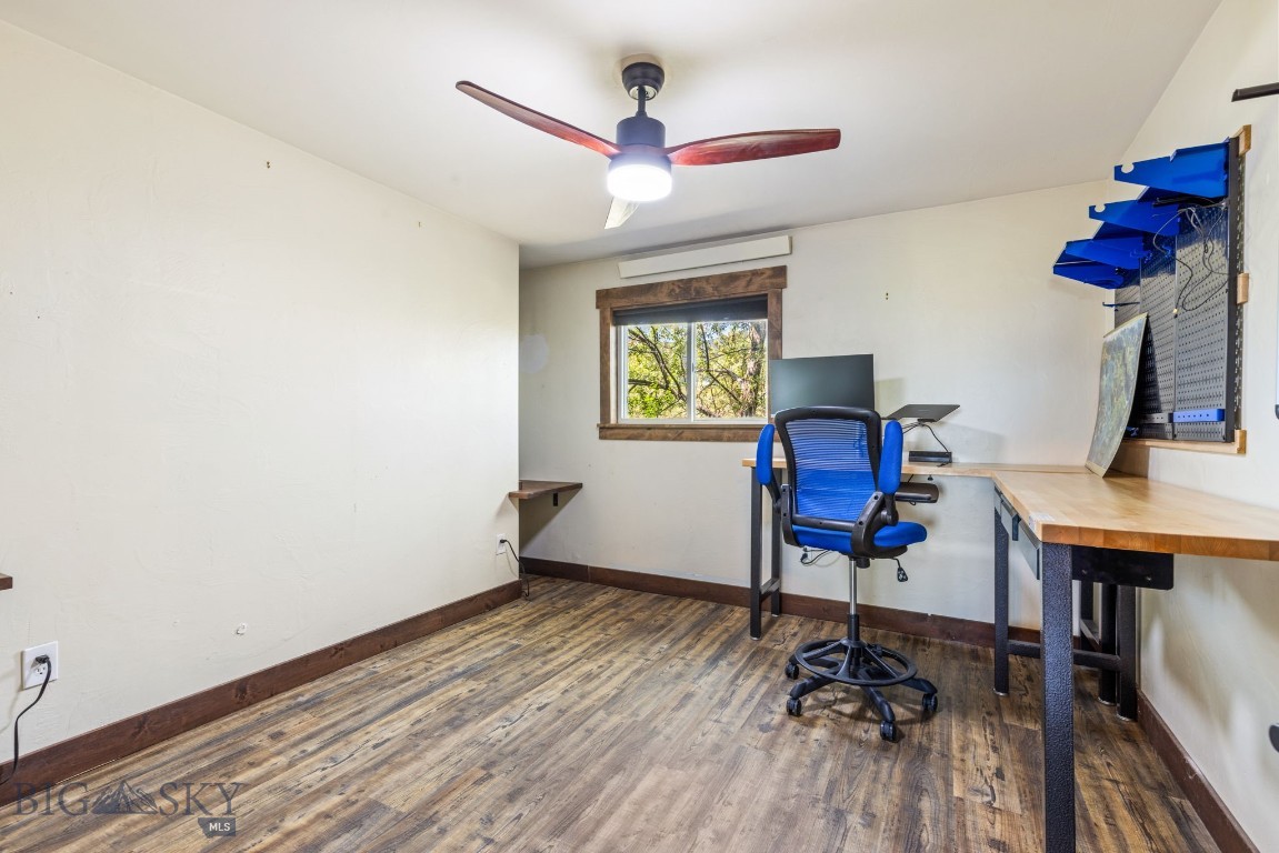 30 Wineglass Loop N Property Photo 38
