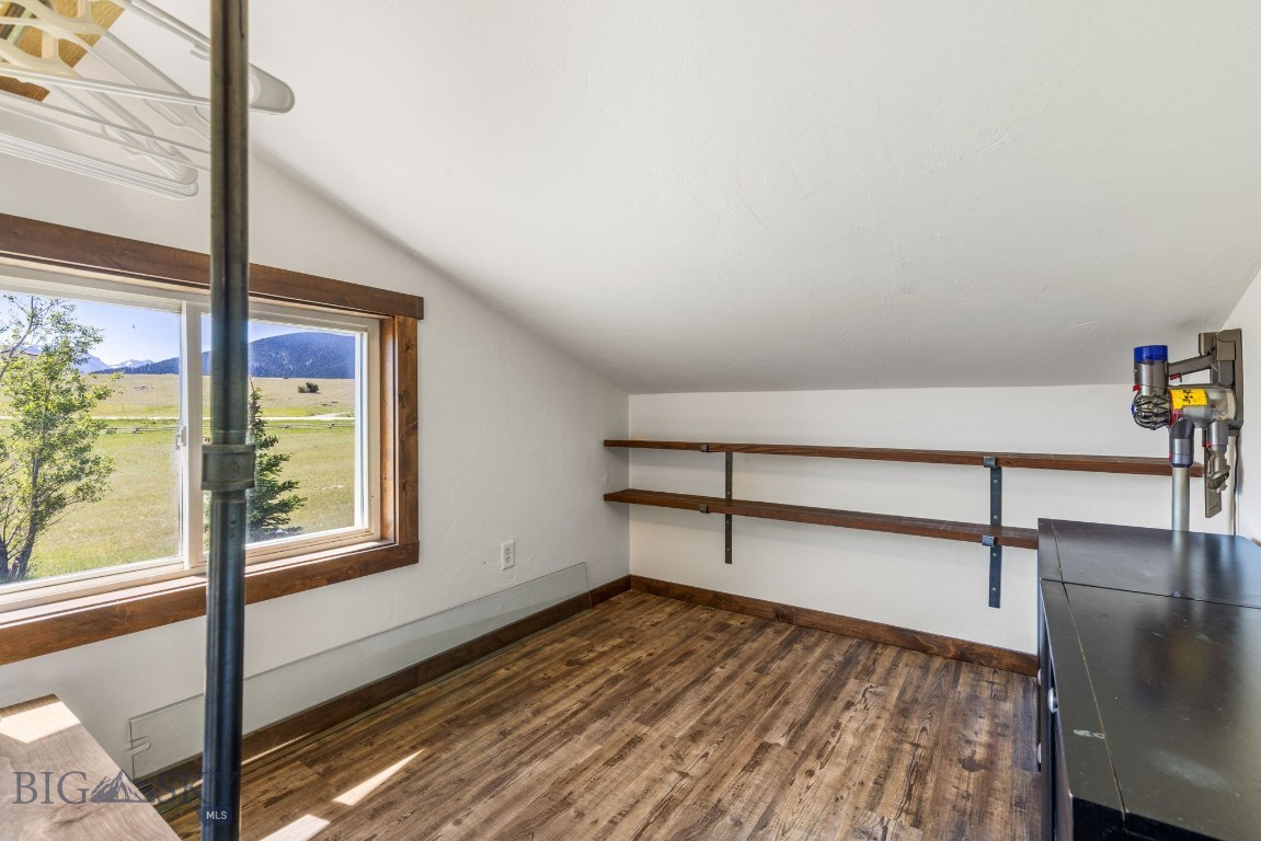 30 Wineglass Loop N Property Photo 51