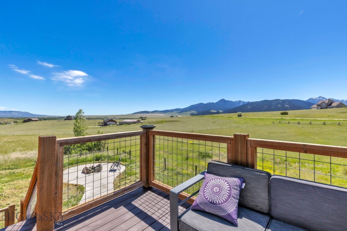 30 Wineglass Loop N Property Photo 57