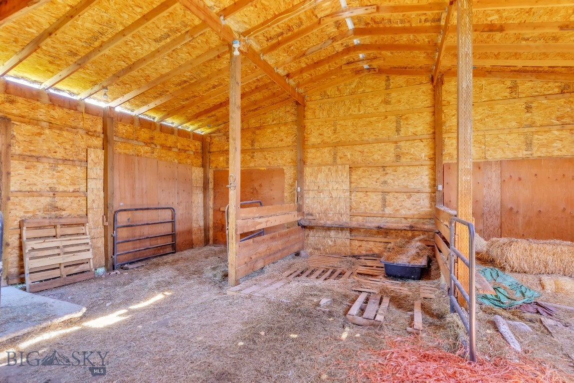 30 Wineglass Loop N Property Photo 71