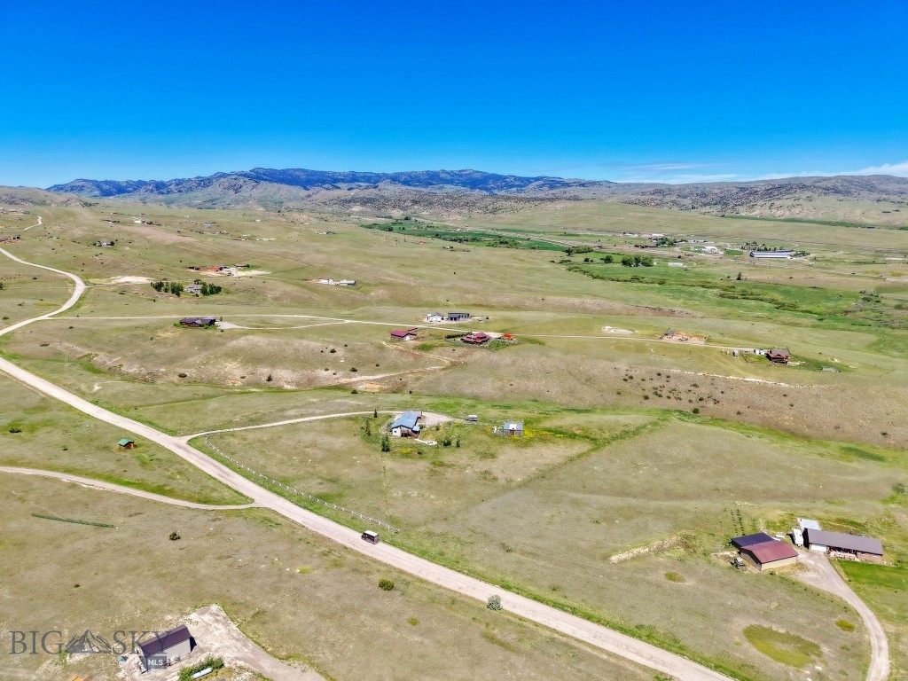 30 Wineglass Loop N Property Photo 78