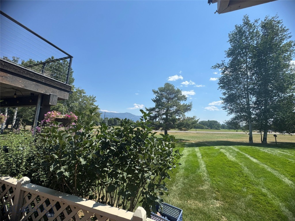 10 Gallatin Drive C Property Photo 24
