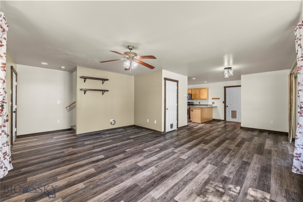 618 N River Rock Drive Property Photo 13