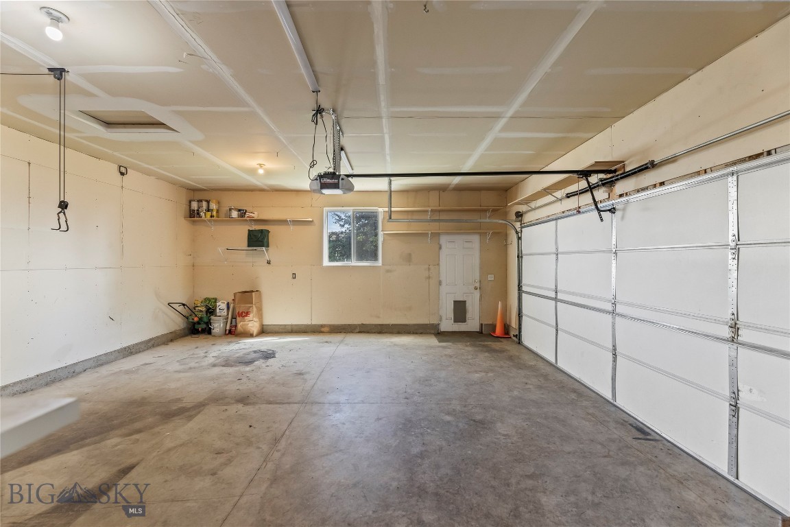 618 N River Rock Drive Property Photo 20