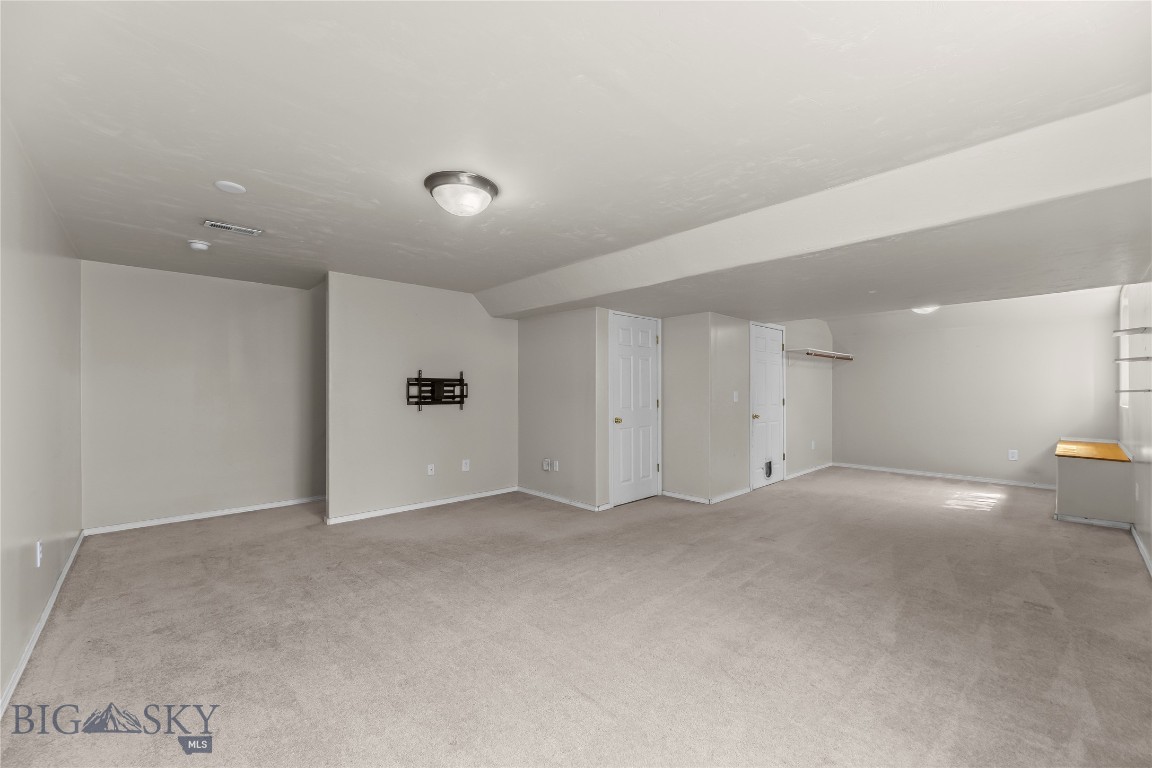 618 N River Rock Drive Property Photo 34