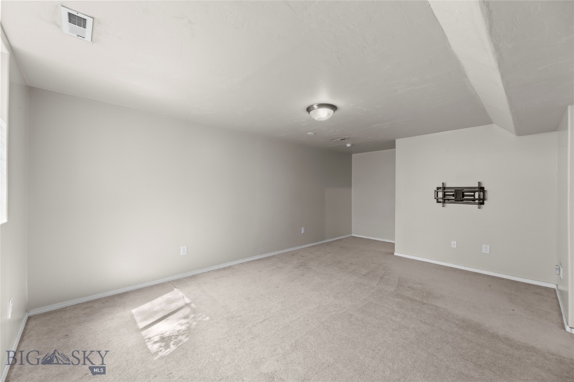 618 N River Rock Drive Property Photo 35