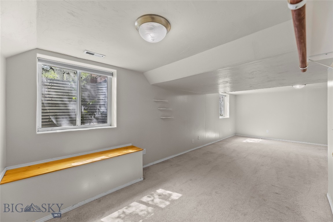 618 N River Rock Drive Property Photo 38