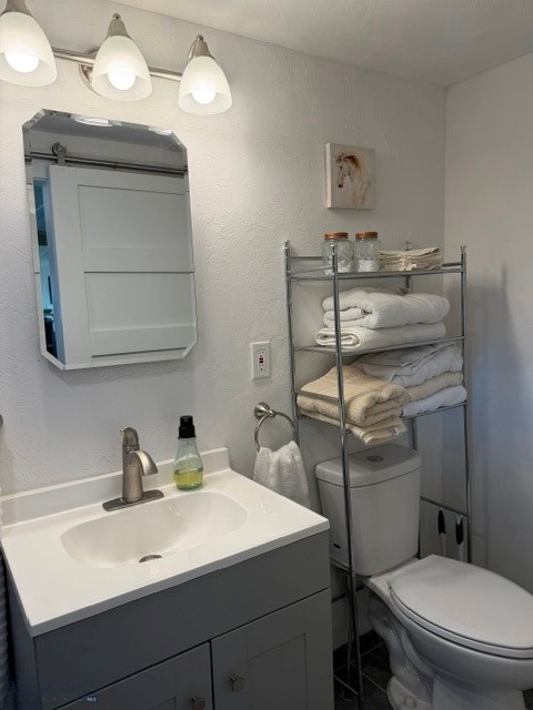 422 E Center Property Photo 11