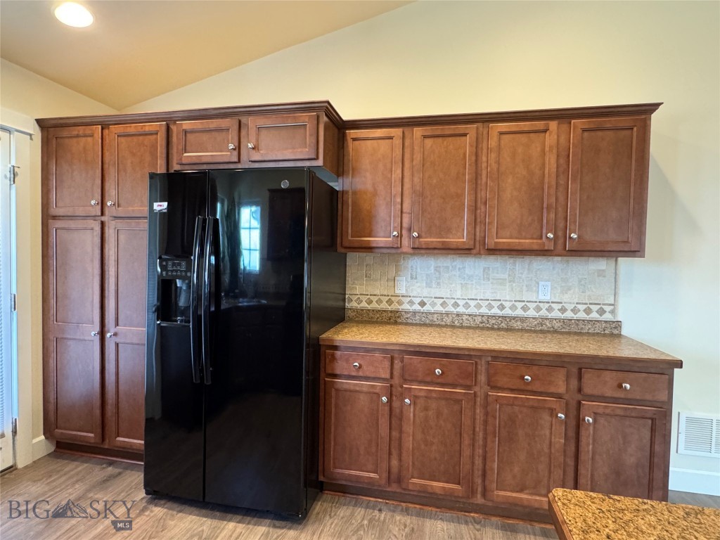 2245 Sturnella Property Photo 12