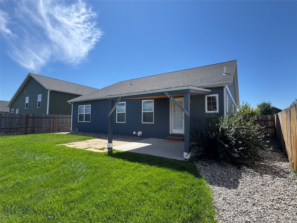 2245 Sturnella Property Photo 38