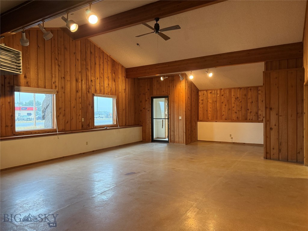 519 W 1st Avenue Property Photo 7