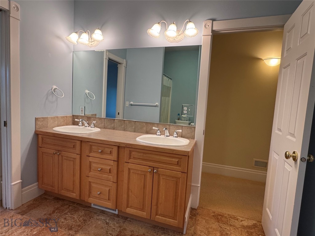 132 Lucille Property Photo 22