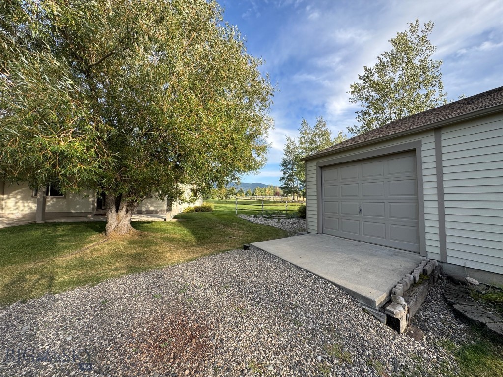 132 Lucille Property Photo 61